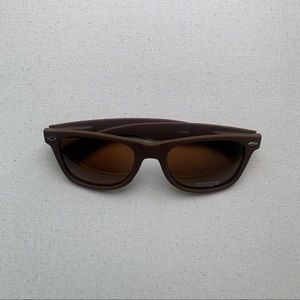 ‘Matte’ sunglasses in Braun✊🏾